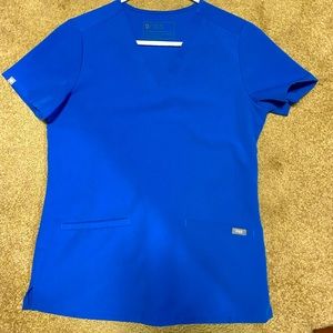 Women’s Figs Scrub top